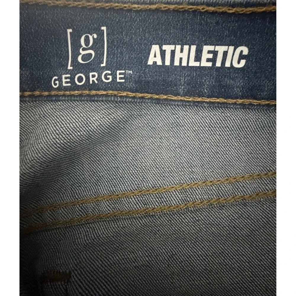 George Men's Blue Medium Wash Flex Athletic Fit Jean Size 34 X 30 New